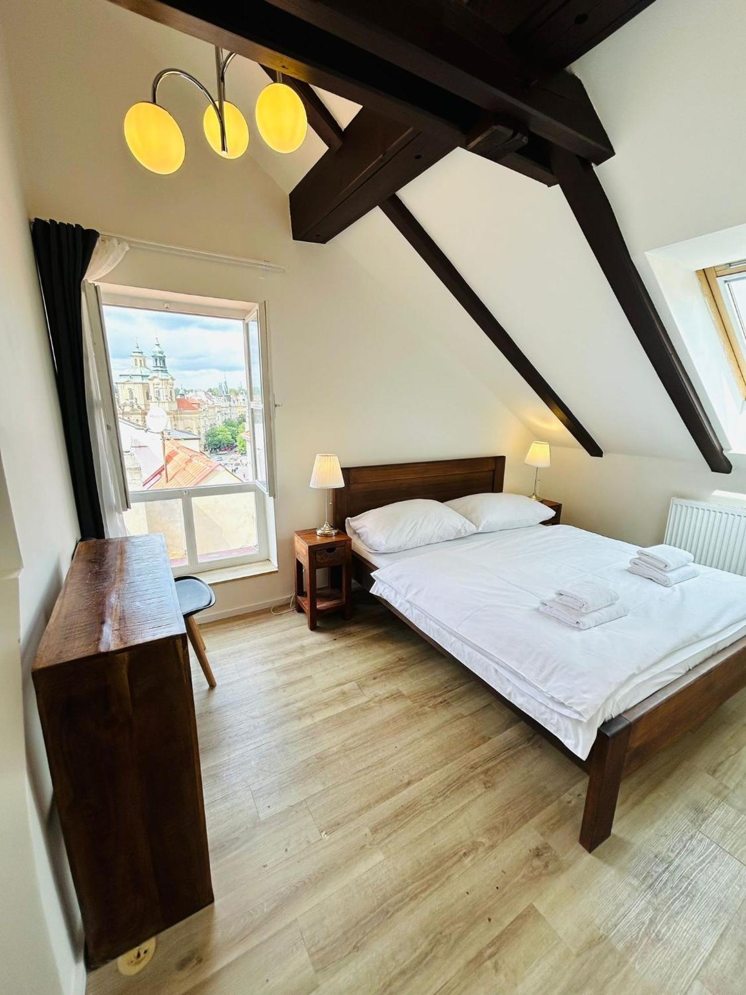 Zelezna - Old Town View Residence — Photos 2